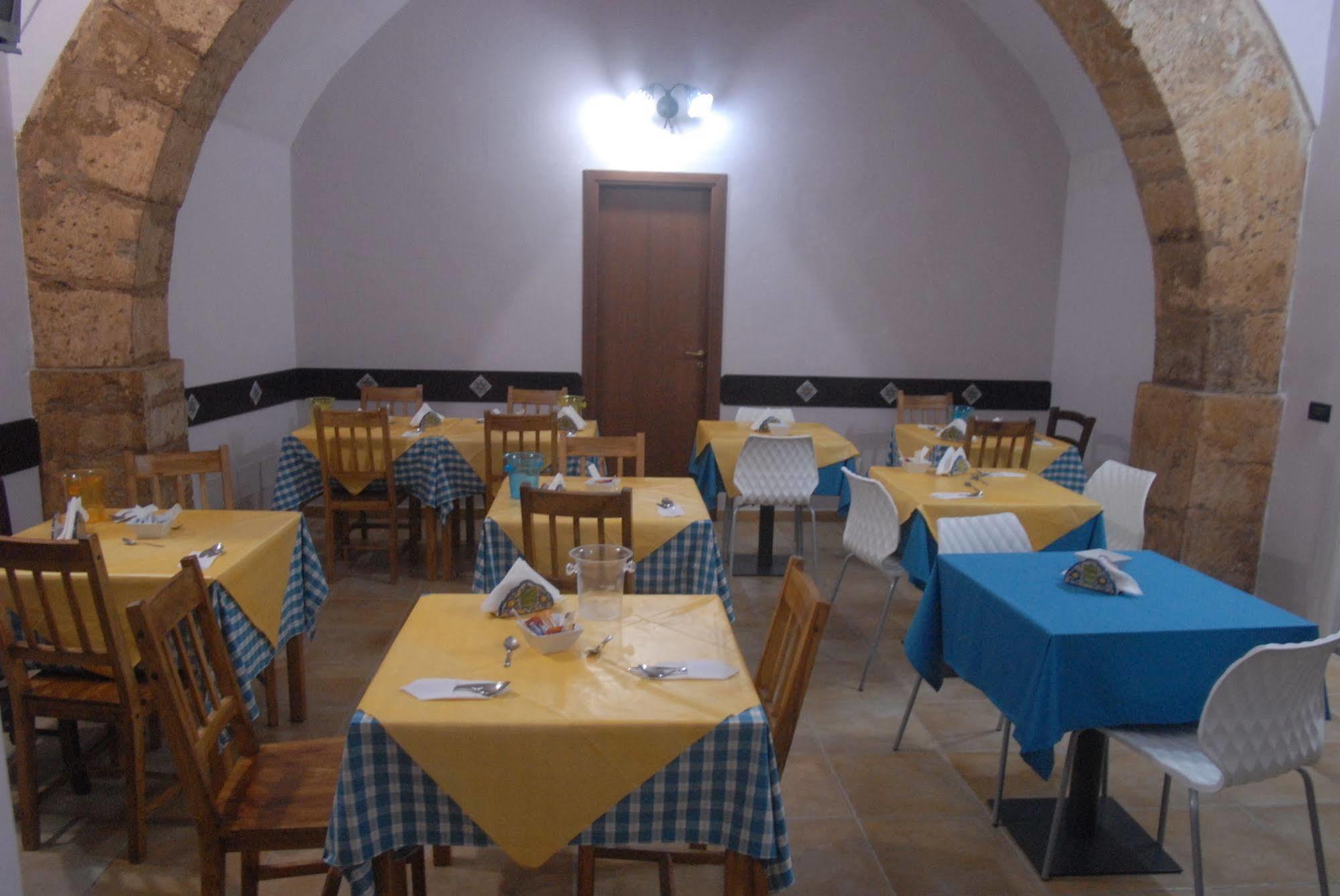 Bed & Breakfast Conte Luna 3*